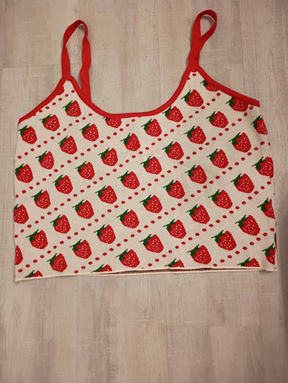 Cider Strawberry Knited Crop Cami Top Sz XL